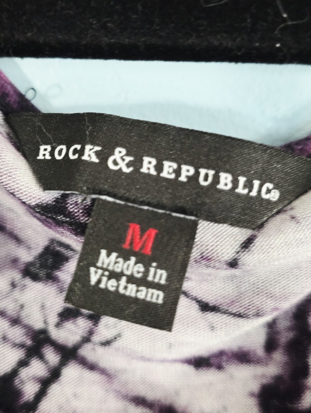 Rock & Republic Purple & Black Tie-Dye Cold-Shoulder V-Neck Tee - Picture 6 of 7